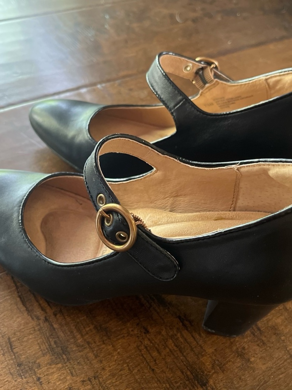 Söfft Petra Mary Jane black leather retro pumps with 3” block heels sz 7.5 - Picture 4 of 6